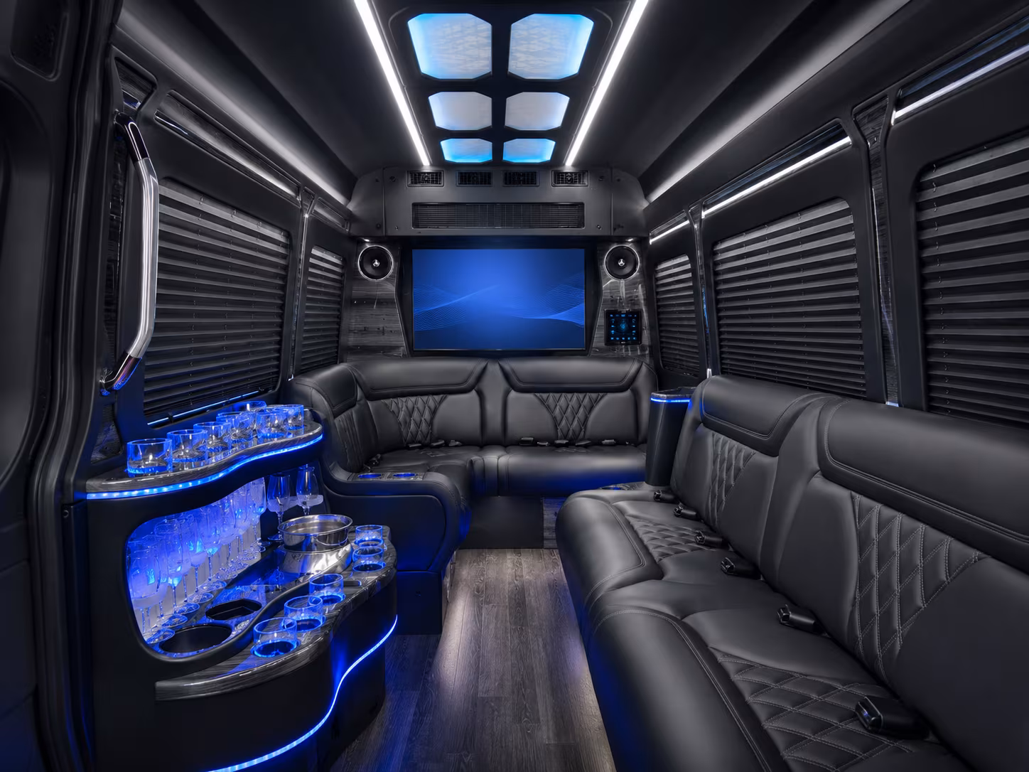 find the perfect transportation for your next airport transfer 2