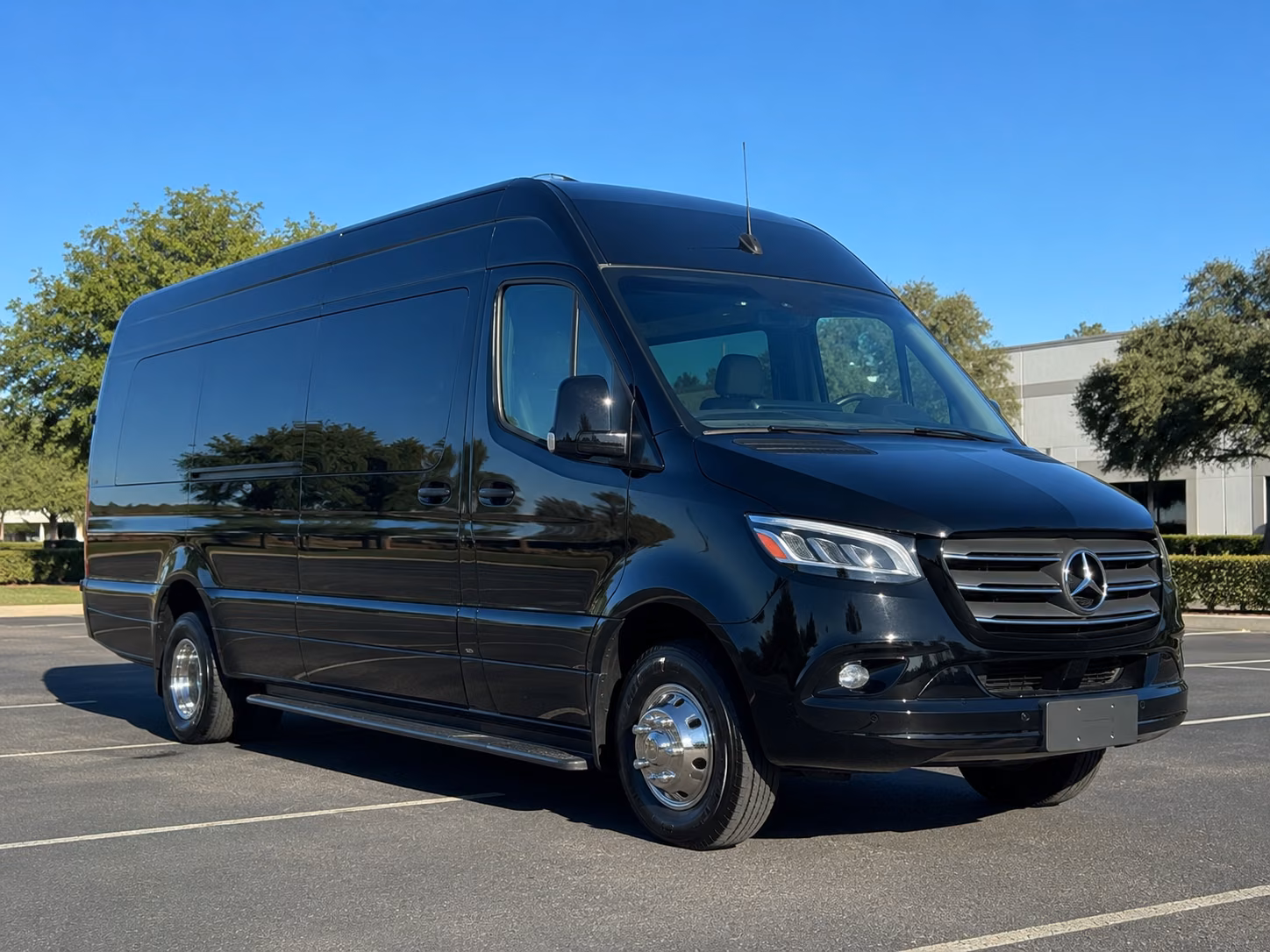 find the perfect transportation for your next wine tour 3